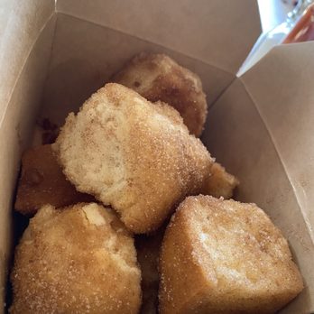 Beachin’ Biscuits - Boardwalk bites - Breakfast & Brunch Near Me - Pismo Beach, California