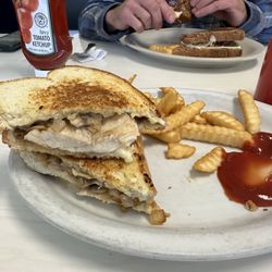 Em’s Cafe - Grilled chicken so damn good!