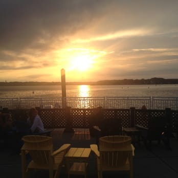 9th Ave Pier - Cocktail Bars Near Me - Belmar, New Jersey