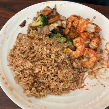 Ebi Ebi Sushi - Hibachi shrimp, veggies, and fried rice - Sushi Bars Near Me - Seguin, Texas