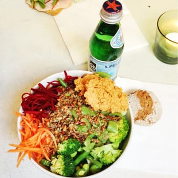 Fredco's Deli - Salat med kylling på Fredco's! - Vegetarian Near Me - Copenhagen, 84 Fredco's Deli - Salat med kylling på Fredco's! - Vegetarian Near Me - Copenhagen, 84