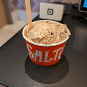 Salt & Straw - Ice Cream & Frozen Yogurt Near Me - Burlingame, California Salt & Straw - Ice Cream & Frozen Yogurt Near Me - Burlingame, California