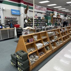 H&H Shooting Sports - The reloading department