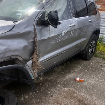 Eastex Collision Repair - They helped me with my Jeep, I'm so thankful Thanks to Rene! - Body Shops Near Me - Houston, Texas Eastex Collision Repair - They helped me with my Jeep, I'm so thankful Thanks to Rene! - Body Shops Near Me - Houston, Texas
