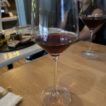 Vintage Wine + Eats - Wine Bars Near Me - Los Angeles, California