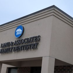 Lane & Associates Family Dentistry - Snow Hill - Road frontage of the building