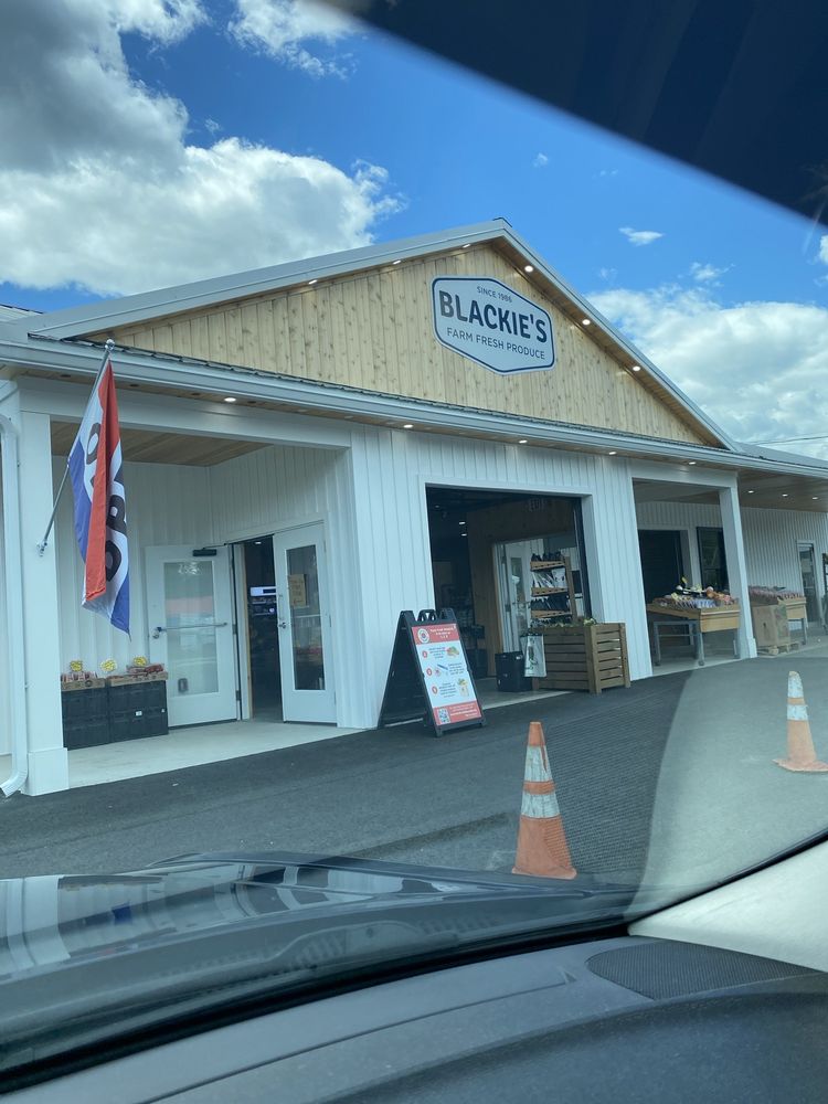 BLACKIE’S FARM FRESH PRODUCE Updated August 2024 10 Reviews 966 Minot Ave, Auburn, Maine