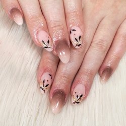 Sparkle and Pop Nails