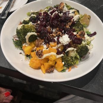 Burtons Grill & Bar - Harvest Bowl - New American Near Me - Riverdale Park, Maryland