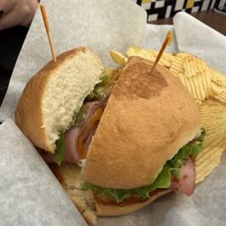 Honey Bee Ham & Deli - Honey Bee Ham & Cheese