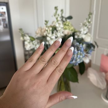 High Five Nail Bar - Dip with French tips - Nail Salons Near Me - Dallas, Texas High Five Nail Bar - Dip with French tips - Nail Salons Near Me - Dallas, Texas