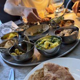 Hummus  Salatim