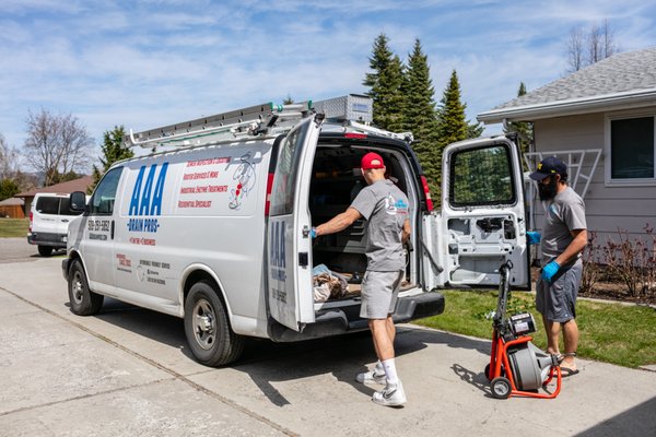 AAA Drain Pros Logo