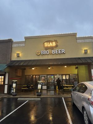 SLAB BBQ & Beer by null
