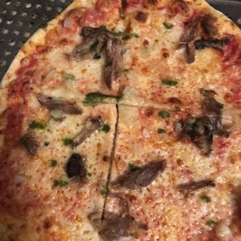 Squirrel's Pizza - No caramelized onions and wow look at the no basil and hardly any duck! - Pizza Near Me - Savannah, Georgia Squirrel's Pizza - No caramelized onions and wow look at the no basil and hardly any duck! - Pizza Near Me - Savannah, Georgia