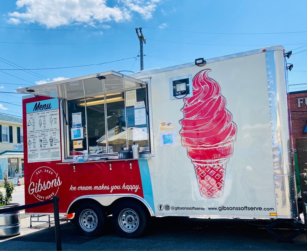 Gibson’s Soft Serve Logo