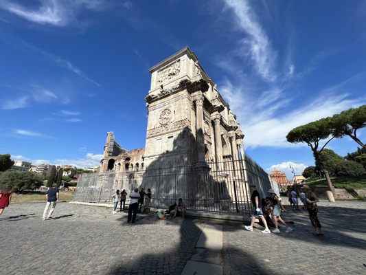 Arch of Constantine by null