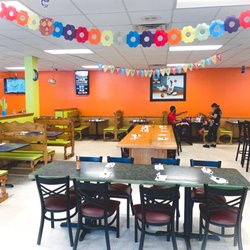 Laredo - Seating area
