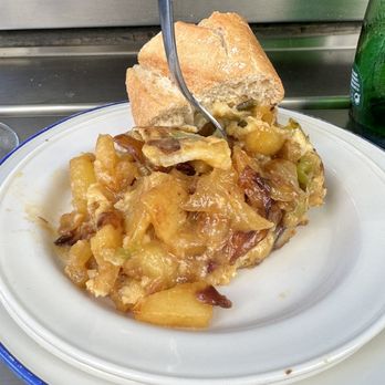 Antonio Bar - Tortilla  @davideatsdc - Bars Near Me - Donostia / San Sebastián, SS
