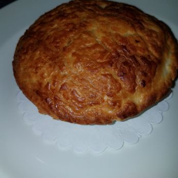 Le Cafe Cent-Dix - Escargot. Looks like a chicken pot pie but it is escargot baked in a flaky crust. - French Near Me - Ithaca, New York Le Cafe Cent-Dix - Escargot. Looks like a chicken pot pie but it is escargot baked in a flaky crust. - French Near Me - Ithaca, New York