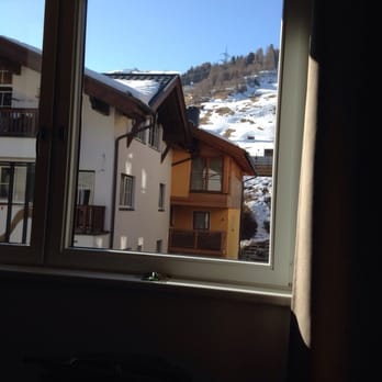 m3 - Room facing Dorfstaße. - Hotels Near Me - Sankt Anton am Arlberg, 7