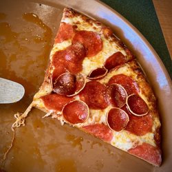 Round Table Pizza