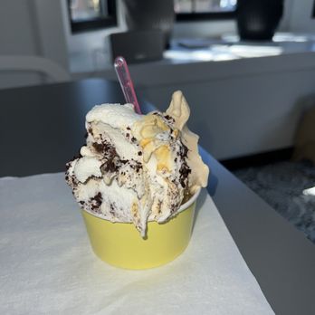 Sorella Gelateria - Medium 3 flavors - Gelato Near Me - Lexington, Kentucky Sorella Gelateria - Medium 3 flavors - Gelato Near Me - Lexington, Kentucky
