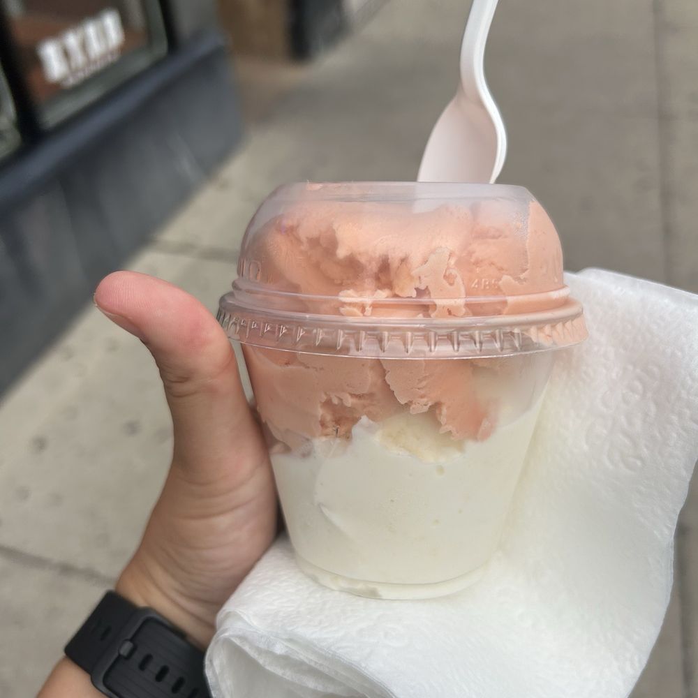 La Michoacana Don Chuy - Cheese and Mamey ice cream! - Ice Cream & Frozen Yogurt Near Me - Chicago, Illinois La Michoacana Don Chuy - Cheese and Mamey ice cream! - Ice Cream & Frozen Yogurt Near Me - Chicago, Illinois
