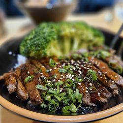 Ton-Ichi Ramen - Teriyaki beef don