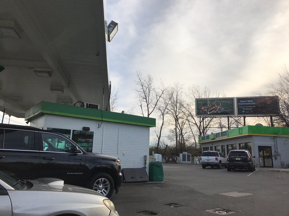 ROUTE 17 AMOCO 445 S State Rt 17, Hackensack, New Jersey Gas