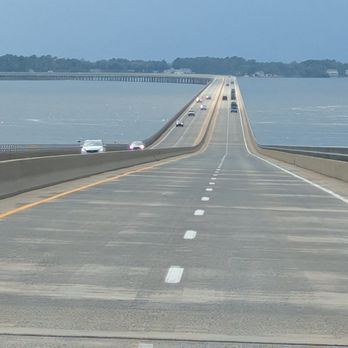Virginia Dare Memorial Bridge - Virginia Dare Memorial Bridge heading west from Manteo to Manns Harbor - Landmarks & Historical Buildings Near Me - Manteo, North Carolina