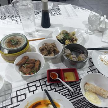Bistro 1968 - Taro cake, chicken wings, popcorn chicken, siu mai, shrimp rolls, and spicy wontons - Dim Sum Near Me - San Gabriel, California