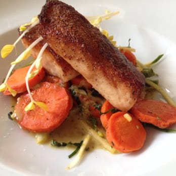 Indigenous Restaurant - Green Curry Cobia - New American Near Me - Sarasota, Florida