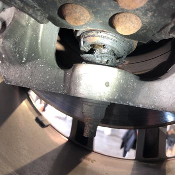 Driver's Auto Mart - Worn out lower ball joint (driver side) - Used Car Dealers Near Me - Davie, Florida