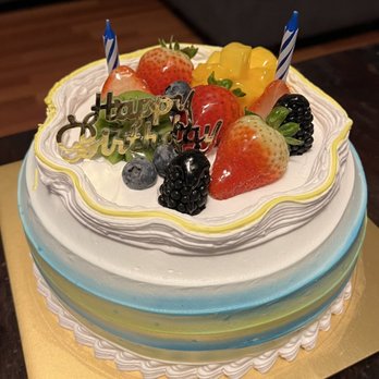 Ni Ni Bakery - Vanilla cake with whip inside and out. Fresh strawberries and mangos inside, with fresh fruit on top. Soooo good!! - Desserts Near Me - Diamond Bar, California