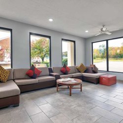 Quality Inn Scottsboro Us/72-Lake Guntersville Area - Motel Scottsboro AL Lobby
