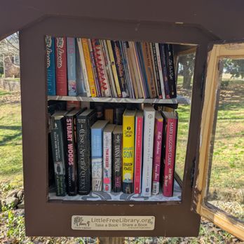 Bellevue Reader’s Delight - Bellevue Reader's Delight, Gastonia - Community Book Box Near Me - Gastonia, North Carolina