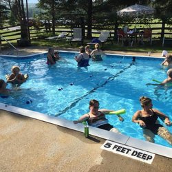 Baker's Acres Campgrounds & Golf Driving Range