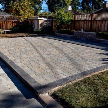 D'Carmo Interlocking Pavers - After - Masonry/Concrete Near Me D'Carmo Interlocking Pavers - After - Masonry/Concrete Near Me