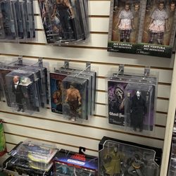 Famous Faces & Funnies - Horror figures