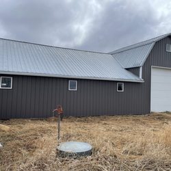 Top to Bottom Metal Roofing and Siding - Barn in cut knife area