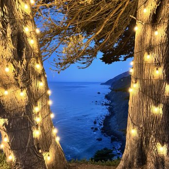 Ragged Point Inn - Night views - Hotels Near Me - San Simeon, California Ragged Point Inn - Night views - Hotels Near Me - San Simeon, California