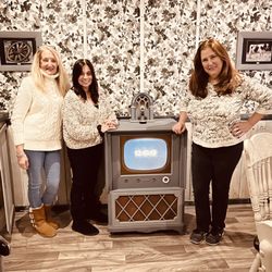 13th Hour Haunted House & Escape Room - We beat the clock