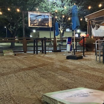 Chill Bar & Grill - Sports Bars Near Me - Lewisville, Texas