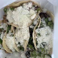 El Mirasol Bakery - Tacos are the best don't waste your time going elsewhere the seasoning on the meat the best