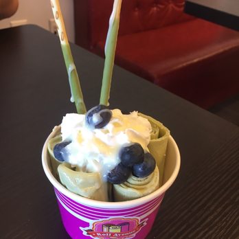Roll Avenue Ice Cream Rolls - Macho matcha - Ice Cream & Frozen Yogurt Near Me - Mesa, Arizona