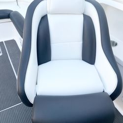 SoCal Upholstery - SoCal Upholstery
Boat Bro