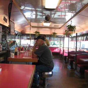 Jake's Diner - Diners Near Me - Fairhaven, Massachusetts