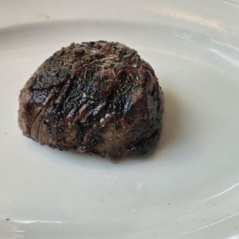 Fielding's Local Kitchen + Bar - 6 oz filet MR - New American Near Me - The Woodlands, Texas