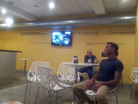 New York Grilled Cheese Wilton Manors by null